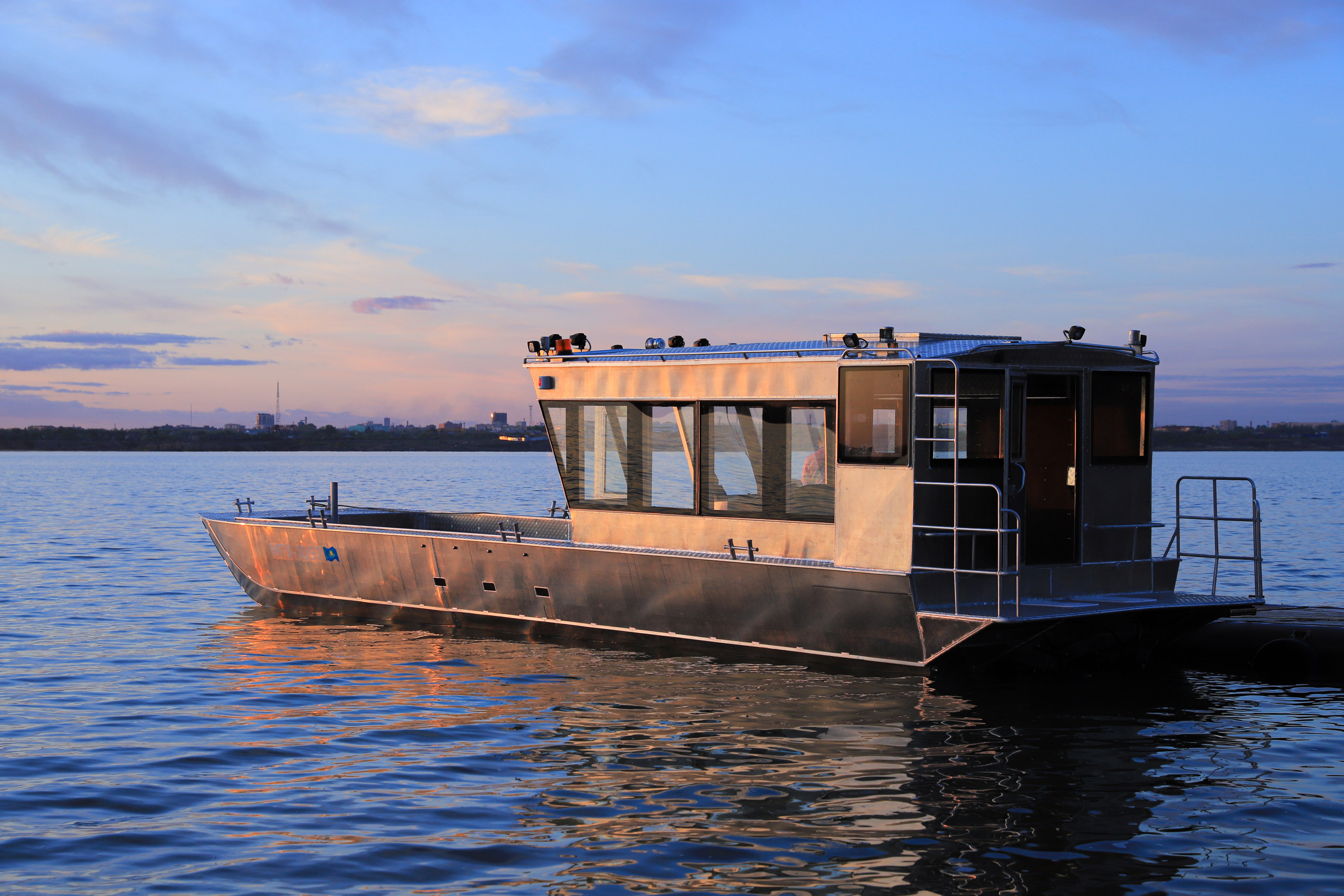 Катер Kazboat -1100